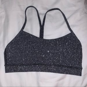 Lululemon Flow Y Nulu Bra, Light Support Size 4